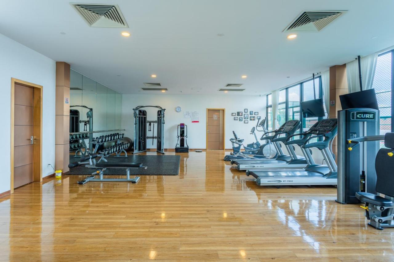 Ramada Foshan Nanhai Экстерьер фото