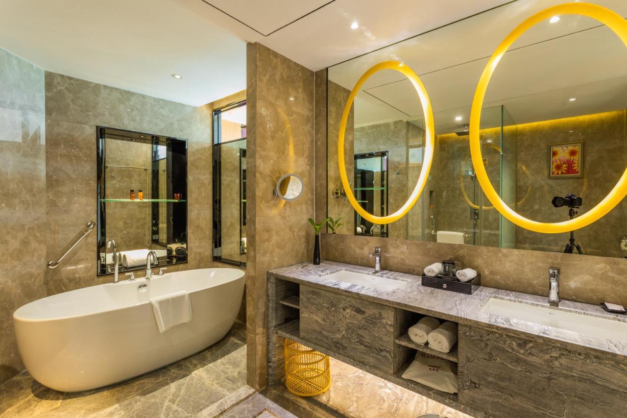 Ramada Foshan Nanhai Экстерьер фото
