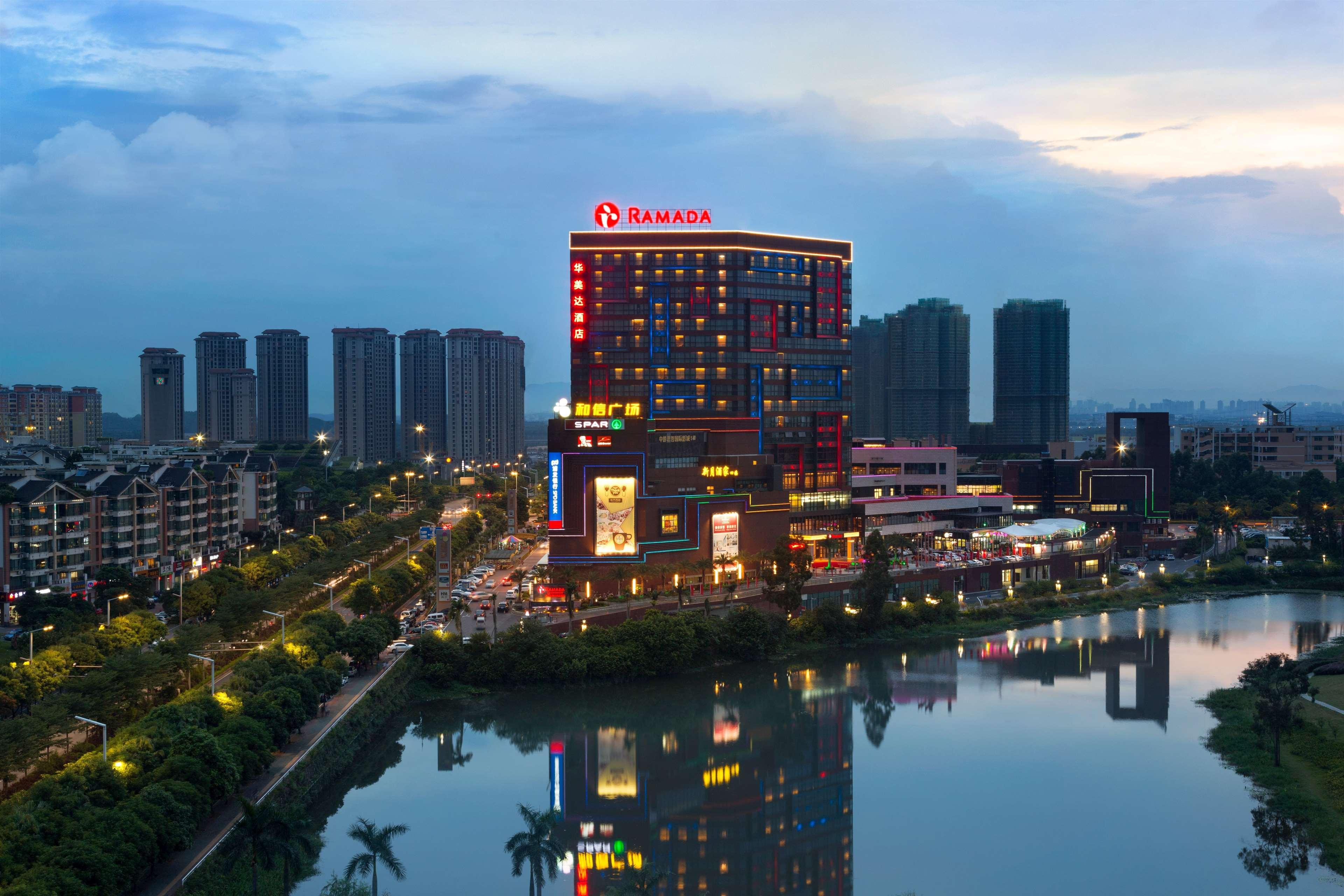 Ramada Foshan Nanhai Экстерьер фото