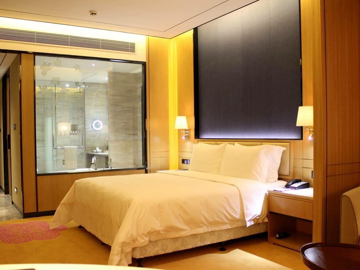 Ramada Foshan Nanhai Экстерьер фото